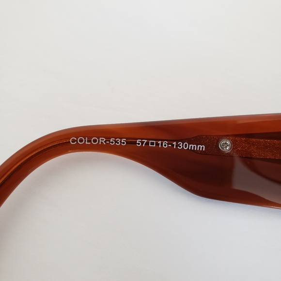 Vintage Edgy & Elegant Wide Esprit Sunglasses - Picture 13 of 15